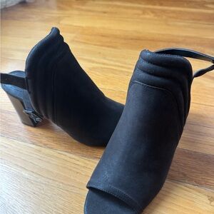 Maurices Black 3 1/2 inch Heeled Dress Bootie Sandals Women’s Size 8.5